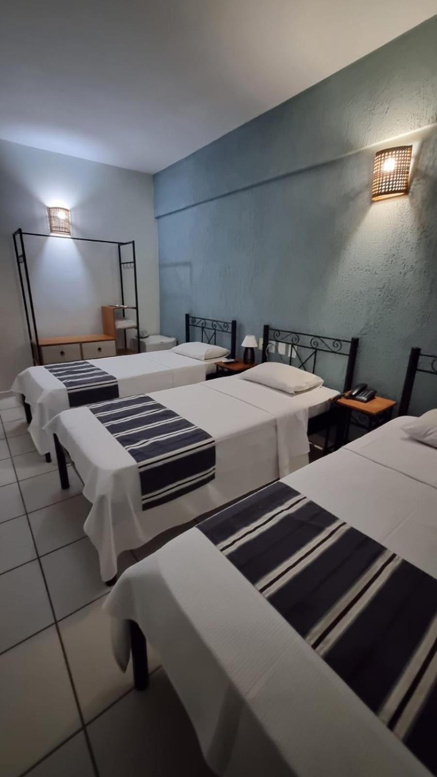Palace Hotel Tres Poderes Frutal Ngoại thất bức ảnh