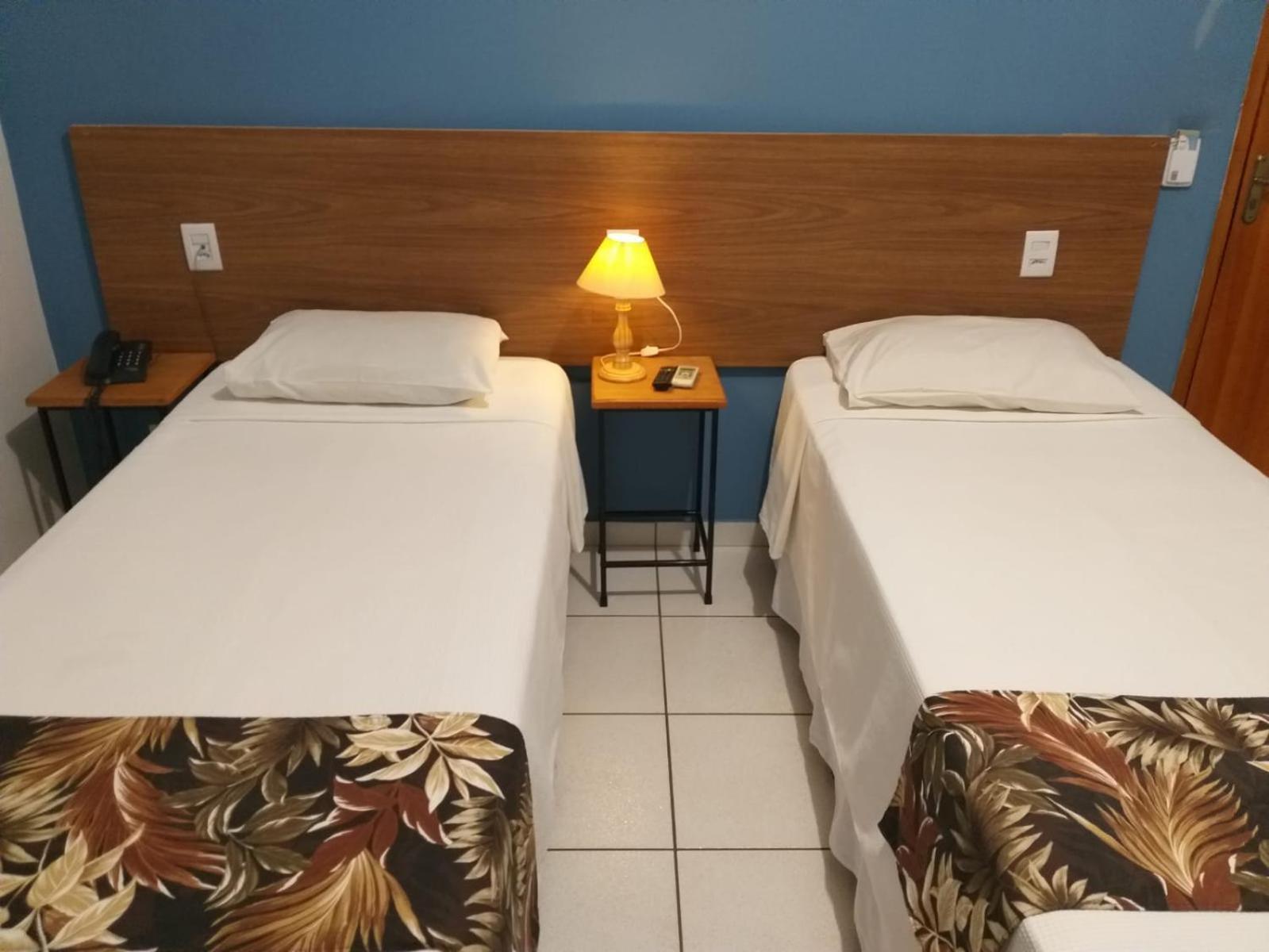 Palace Hotel Tres Poderes Frutal Ngoại thất bức ảnh